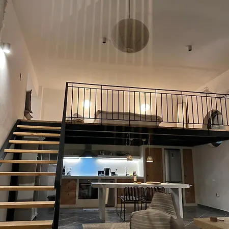 Evas Urban Loft 1 Close To Pythagoreio Potokáki