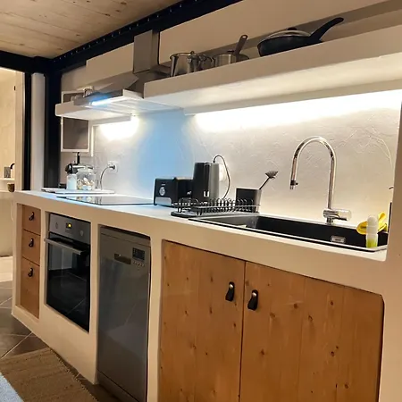 Evas Urban Loft 1 Close To Pythagoreio Lejlighed