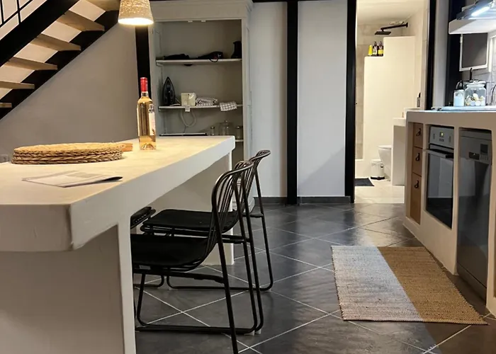 Lägenhet Evas Urban Loft 1 Close To Pythagoreio