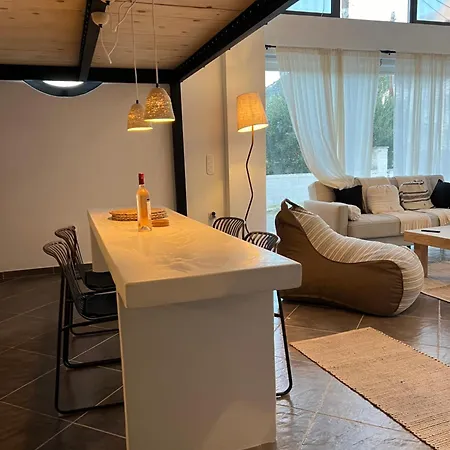 Evas Urban Loft 1 Close To Pythagoreio アパート Potokáki