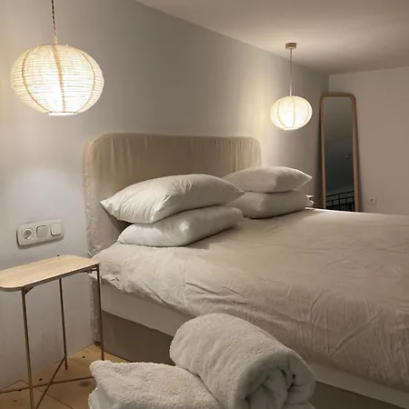 Evas Urban Loft 1 Close To Pythagoreio *
