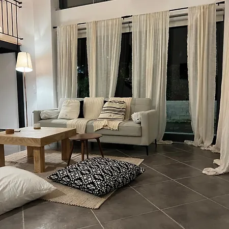 Apartamento Evas Urban Loft 1 Close To Pythagoreio