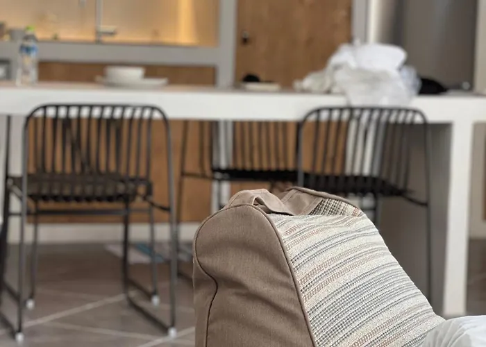 Apartment Evas Urban Loft 1 Close To Pythagoreio