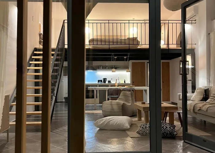 Apartment Evas Urban Loft 1 Close To Pythagoreio