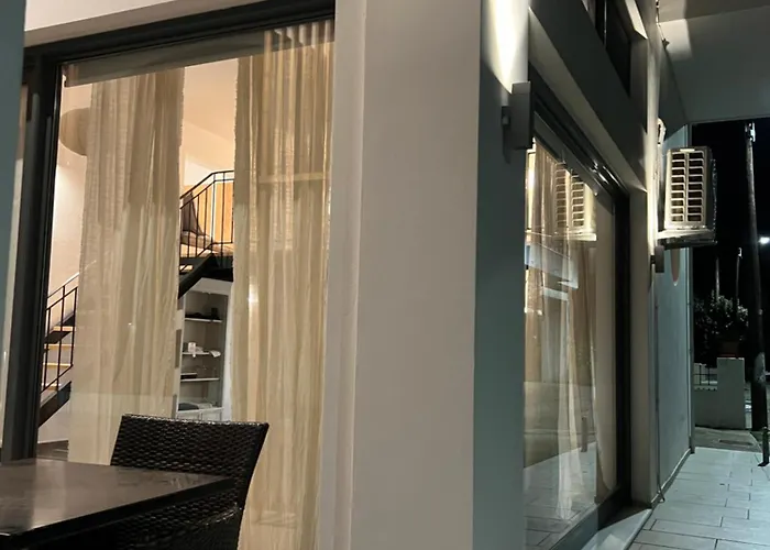 Apartment Evas Urban Loft 1 Close To Pythagoreio *